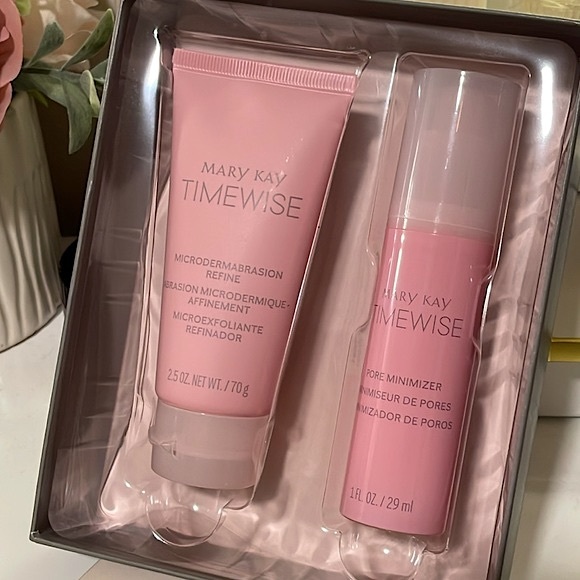 Mary Kay TimeWise Microdermabrasion Plus Set - Picture 1 of 3